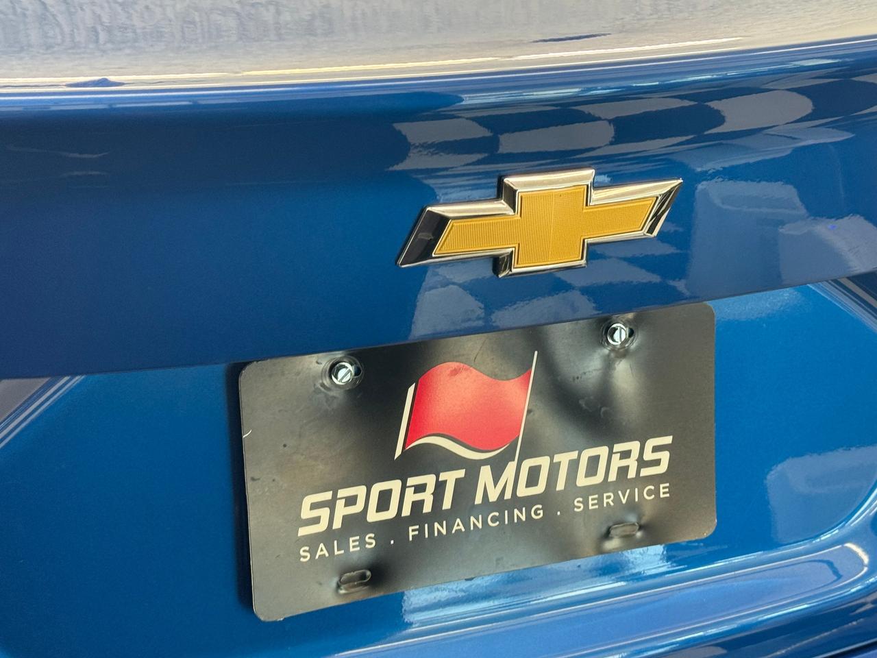 2017 Chevrolet Cruze LT+Roof+ApplePlay+New Tires+Wheels+Remote Start Photo