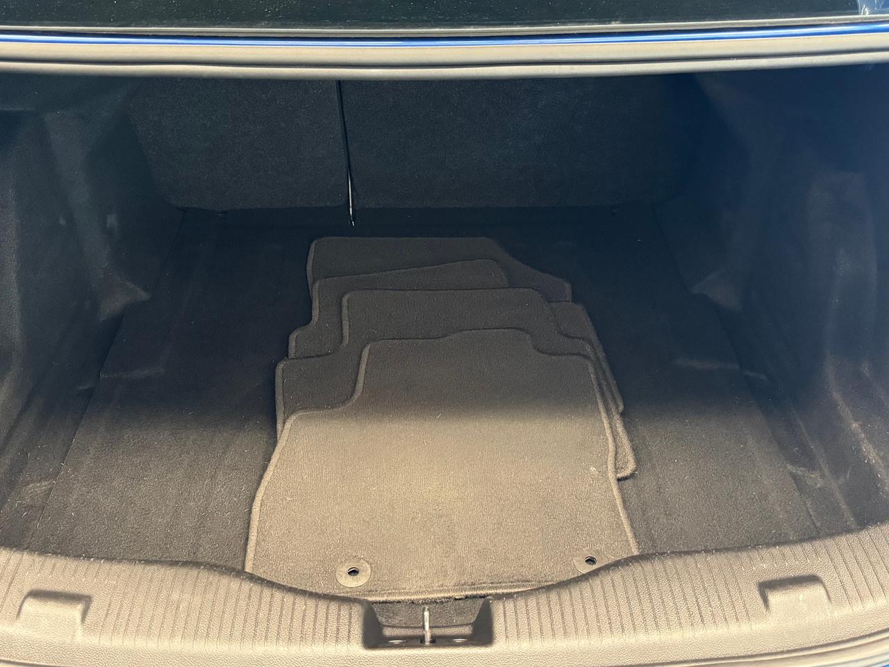 2017 Chevrolet Cruze LT+Roof+ApplePlay+New Tires+Wheels+Remote Start Photo