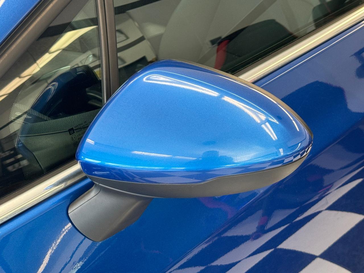 2017 Chevrolet Cruze LT+Roof+ApplePlay+New Tires+Wheels+Remote Start Photo