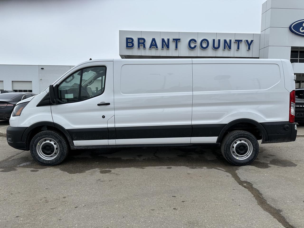 2025 Ford Transit Cargo Van T-150 130  Low Rf 8670 GVWR RWD Photo4