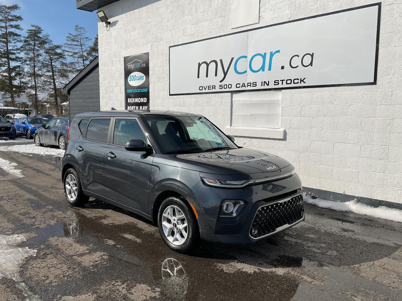 Used 2022 Kia Soul EX Premium 2L EX PREMIUM!!!!  BACKUP CAM. A/C. CRUISE. PWR GROUP. KEYLESS ENTRY. PERFECT FOR YOU!!! for sale in North Bay, ON