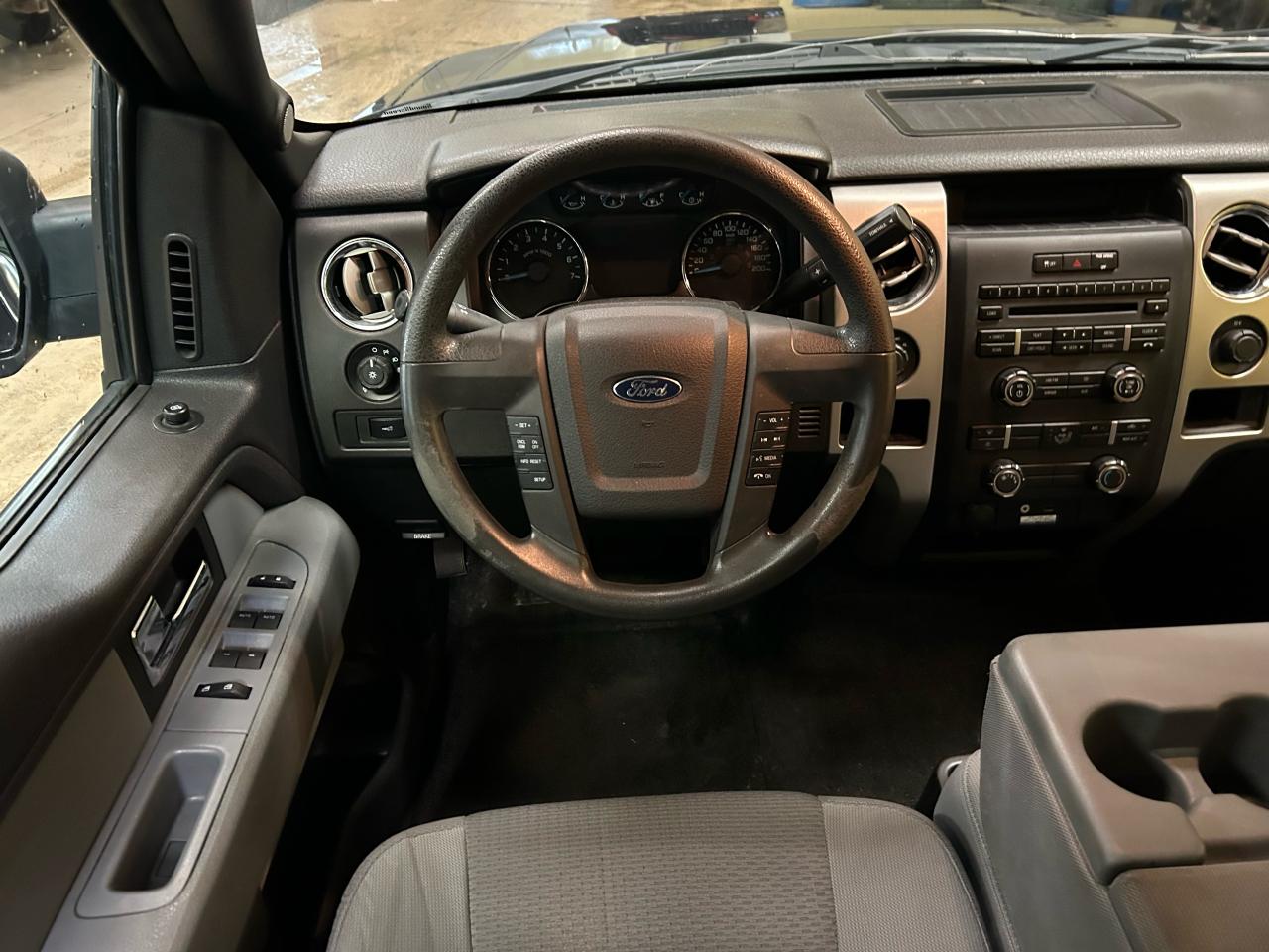 2014 Ford F-150 XLT - Photo #16