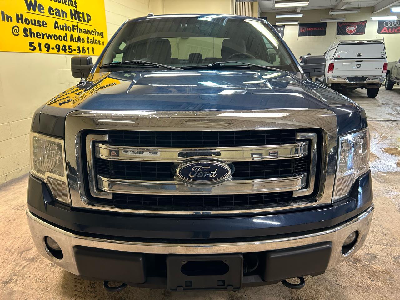 2014 Ford F-150 XLT - Photo #6