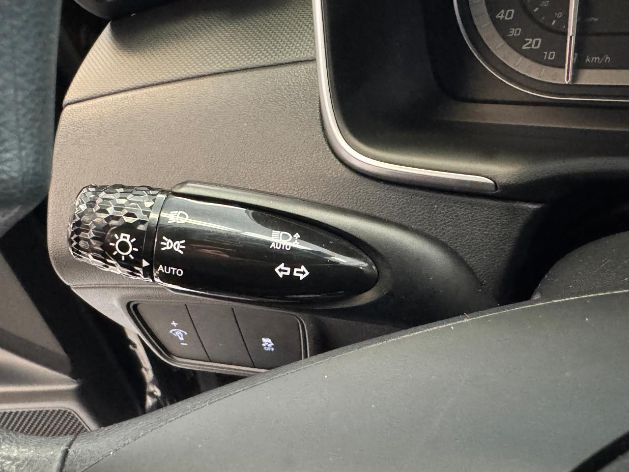 2022 Hyundai Tucson Essential AWD+ApplePlay+LaneKeep+CLEAN CARFAX - Photo #44