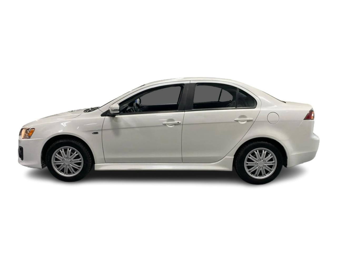 2017 Mitsubishi Lancer ES - Photo #8