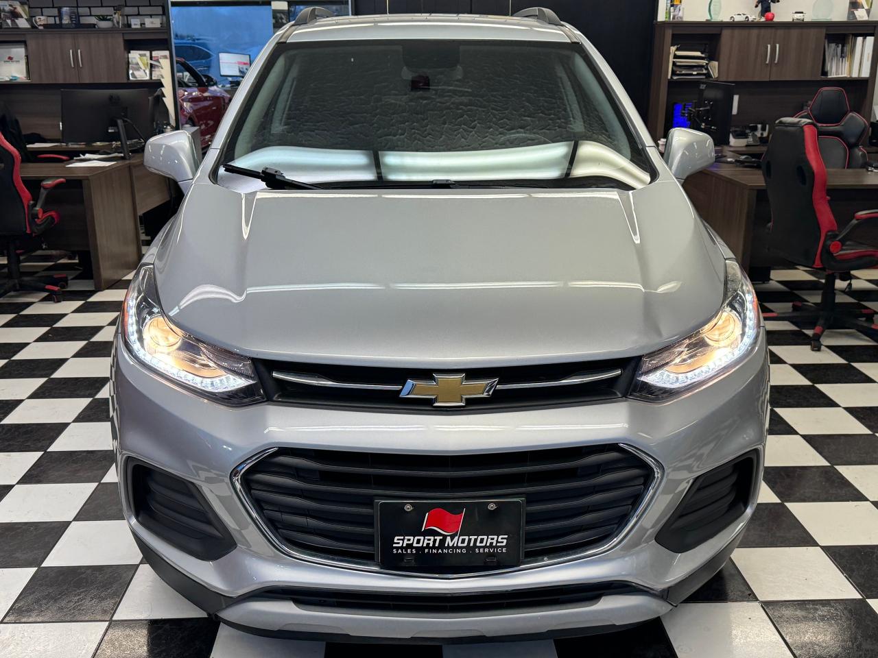 2018 Chevrolet Trax LT+Camera+A/C+Remote Start+ApplePlay Photo9