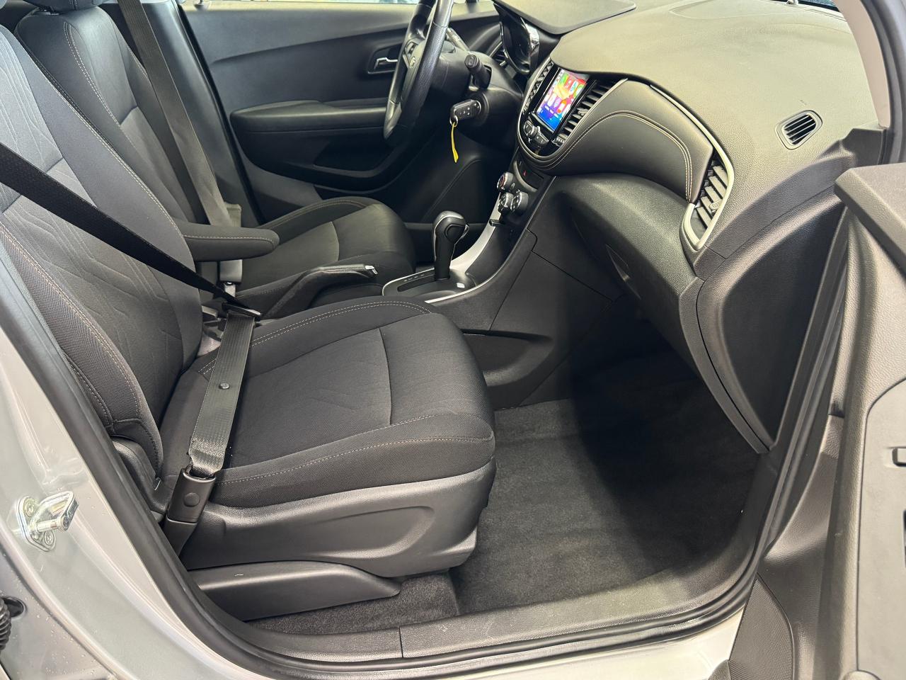 2018 Chevrolet Trax LT+Camera+A/C+Remote Start+ApplePlay Photo20