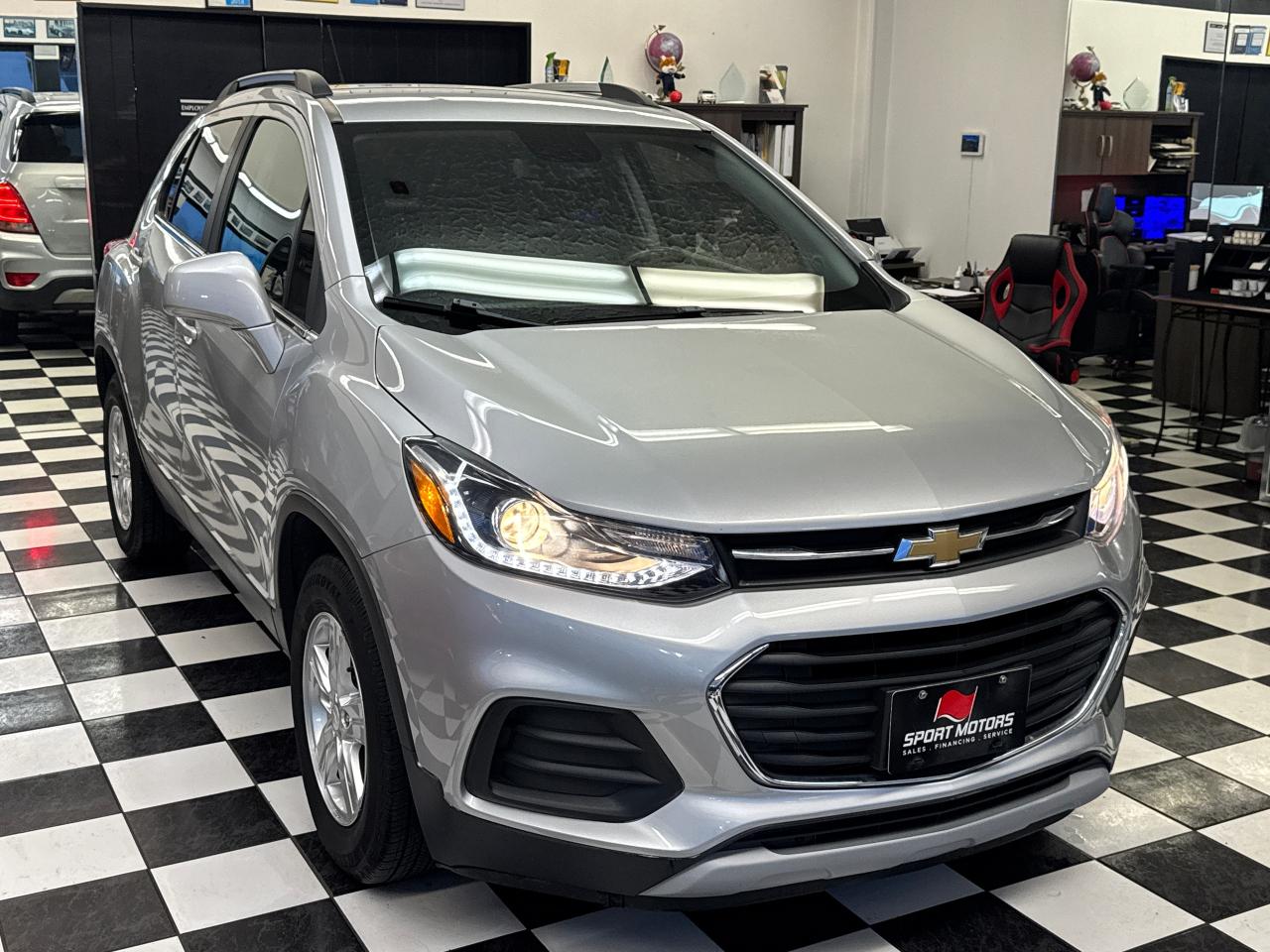 2018 Chevrolet Trax LT+Camera+A/C+Remote Start+ApplePlay Photo8