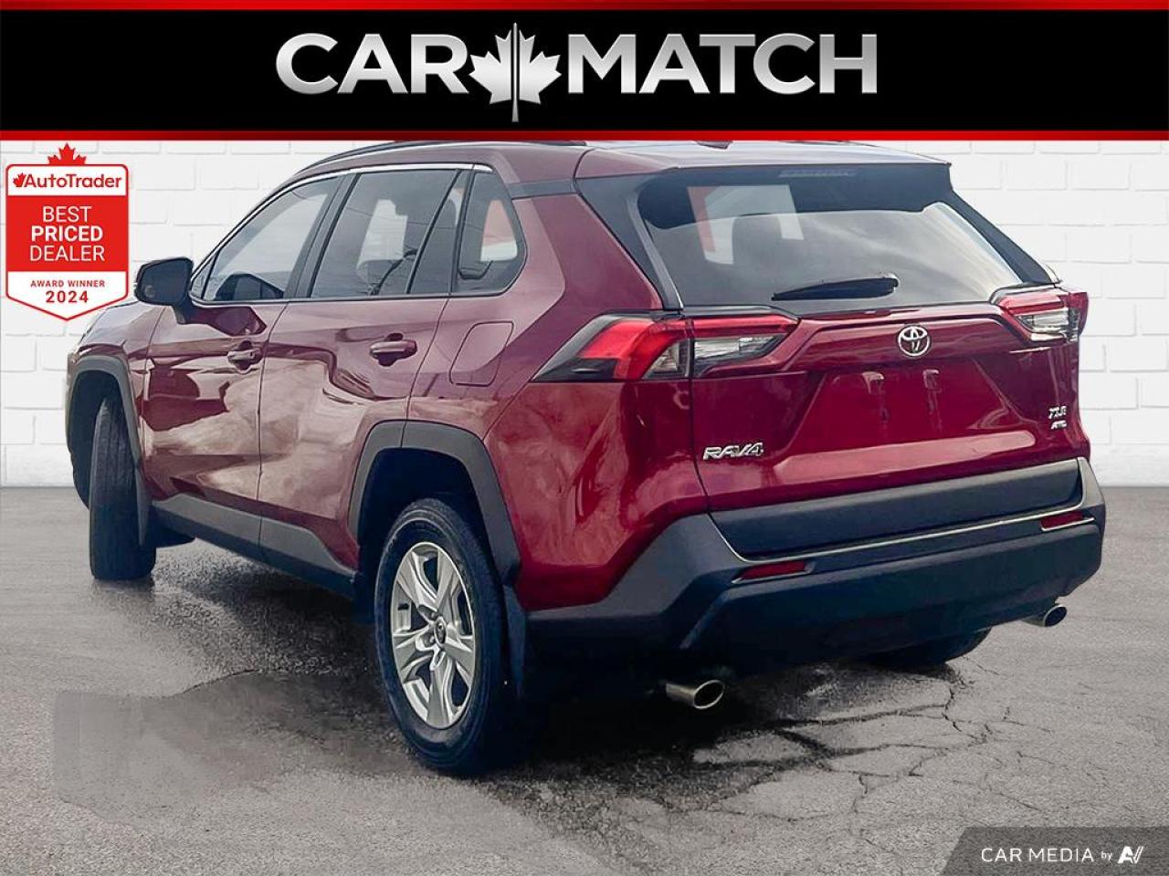 2021 Toyota RAV4 XLE / ROOF / HTD SEATS / BACKCAM / NO ACCIDENTS - Photo #4