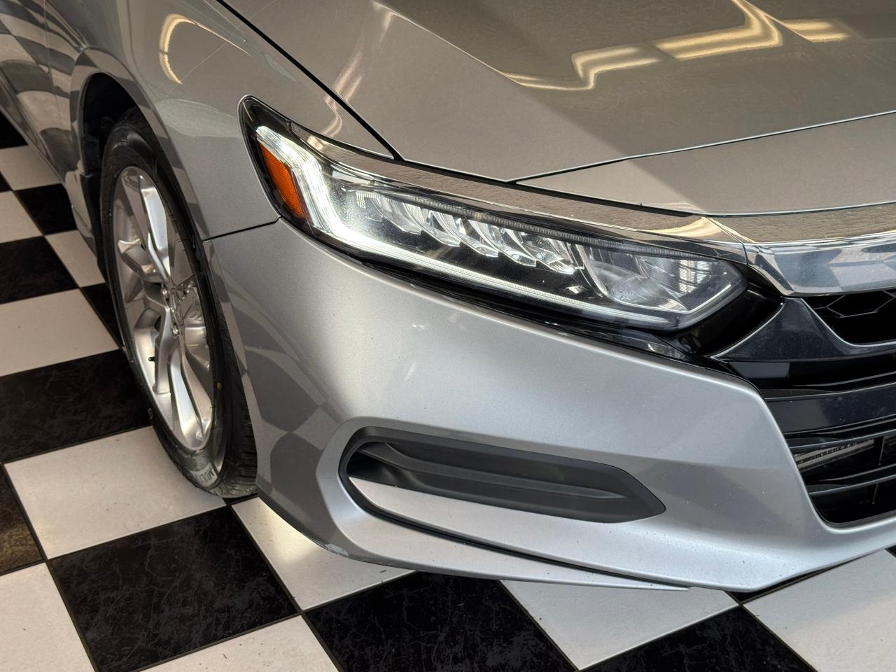 2019 Honda Accord LX+Adaptive Cruise+New Tires+Brakes+ACCIDENT FREE - Photo #34