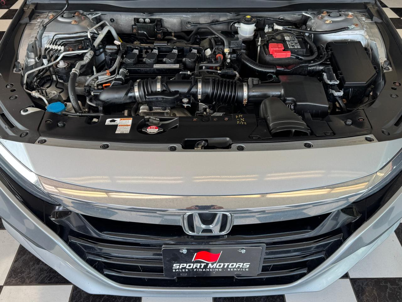 2019 Honda Accord LX+Adaptive Cruise+New Tires+Brakes+ACCIDENT FREE - Photo #10