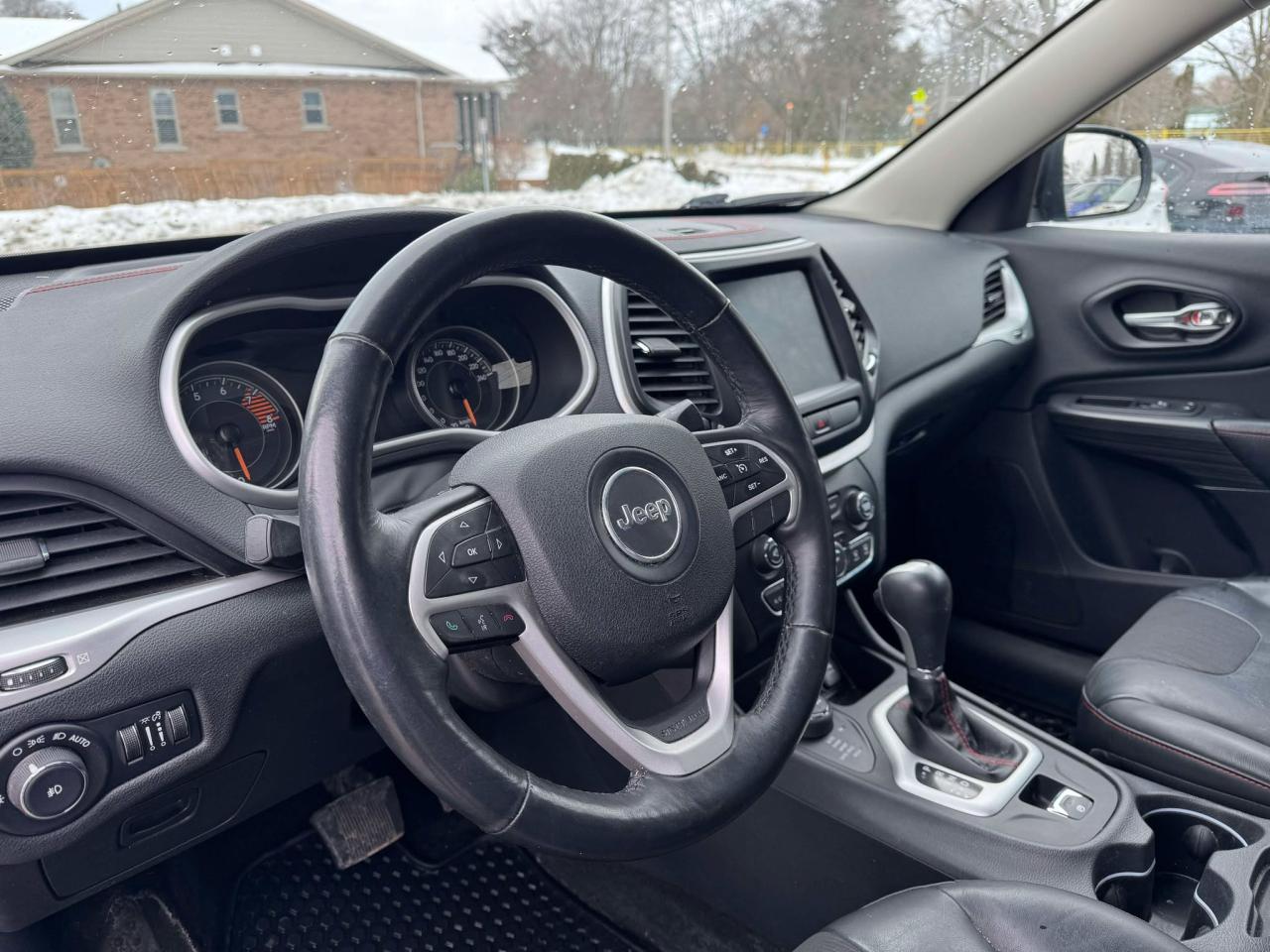 2016 Jeep Cherokee 4WD 4dr Trailhawk - Photo #13