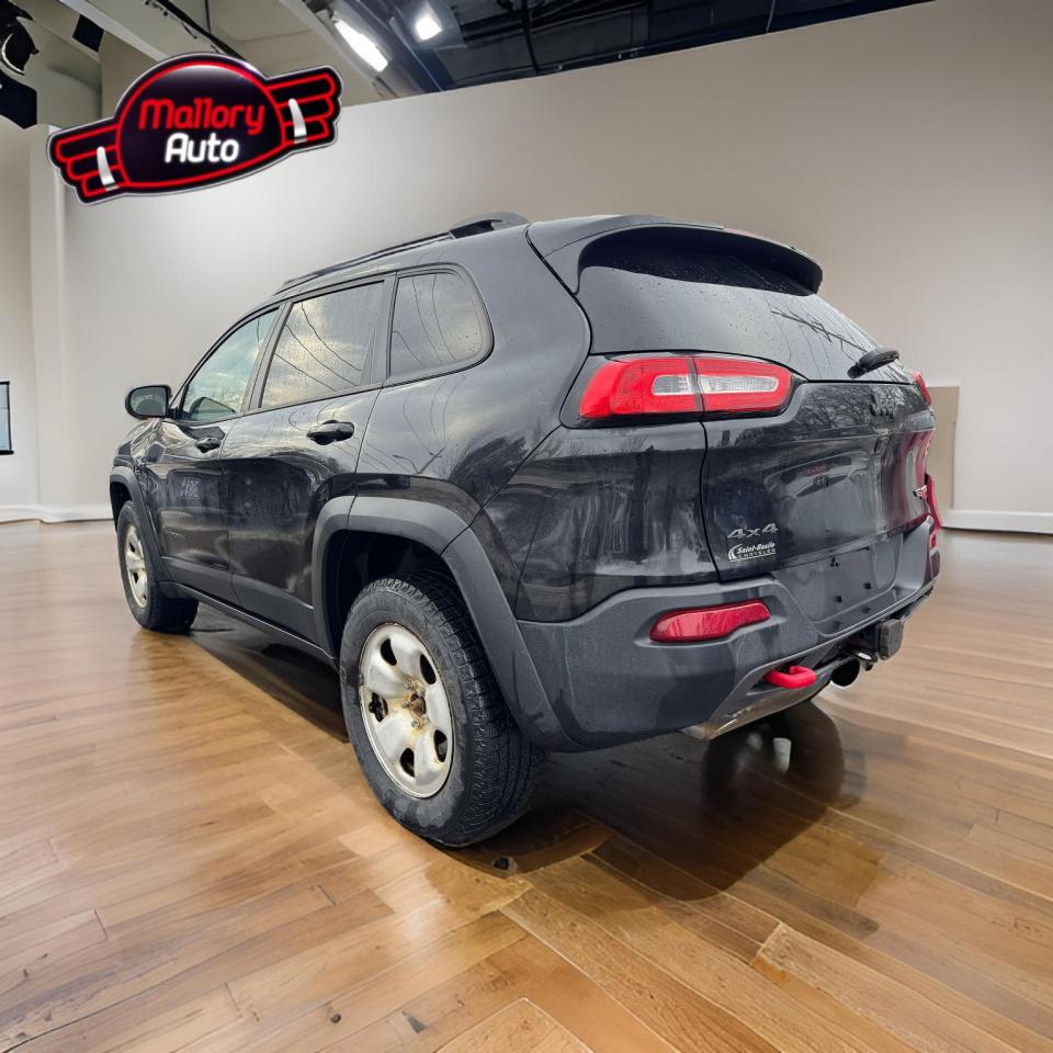 2016 Jeep Cherokee 4WD 4dr Trailhawk - Photo #5
