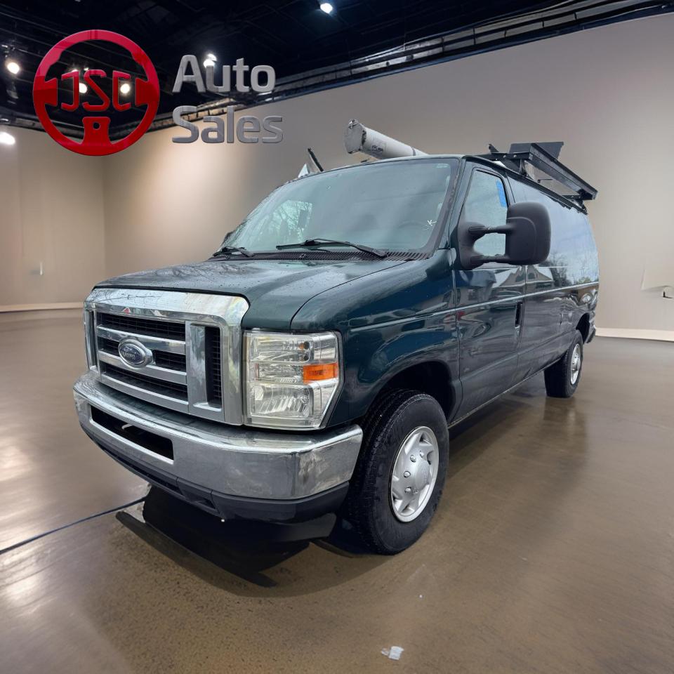 2013 Ford Econoline E-350 Super Duty Commercial - Photo #3