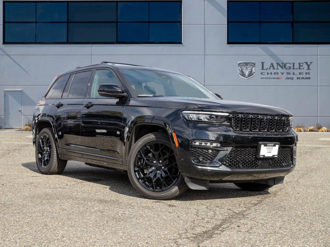 Used 2022 Jeep Grand Cherokee 4xe Summit Luxury Group | Accident Free | Heads Up Display for sale in Surrey, BC