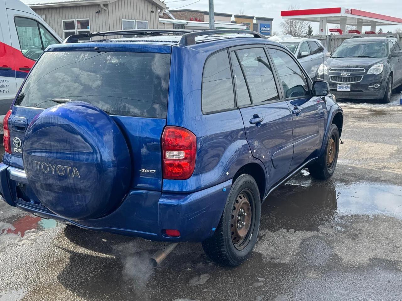 2005 Toyota RAV4 4X4, AUTO, 4 CYLINDER, RUNS WELL, AS IS - Photo #5