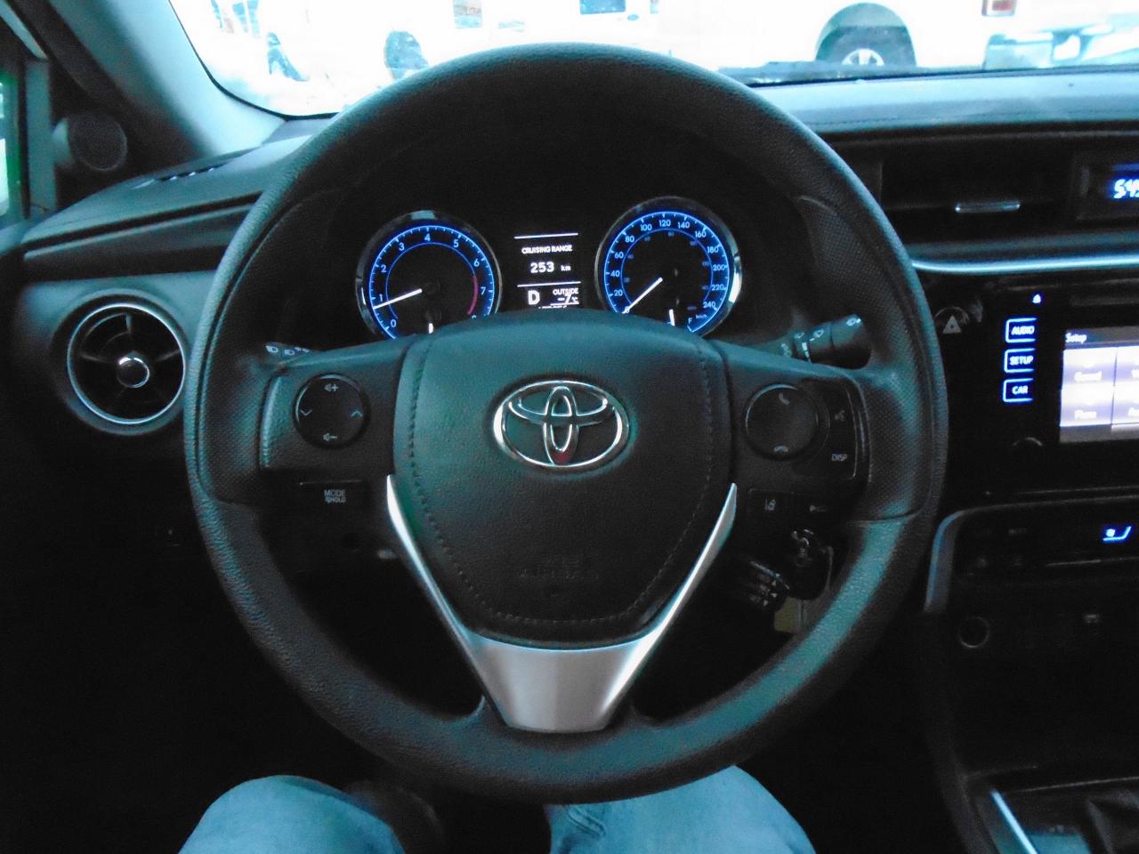 2017 Toyota Corolla 4DR SDN CVT CE - Photo #12