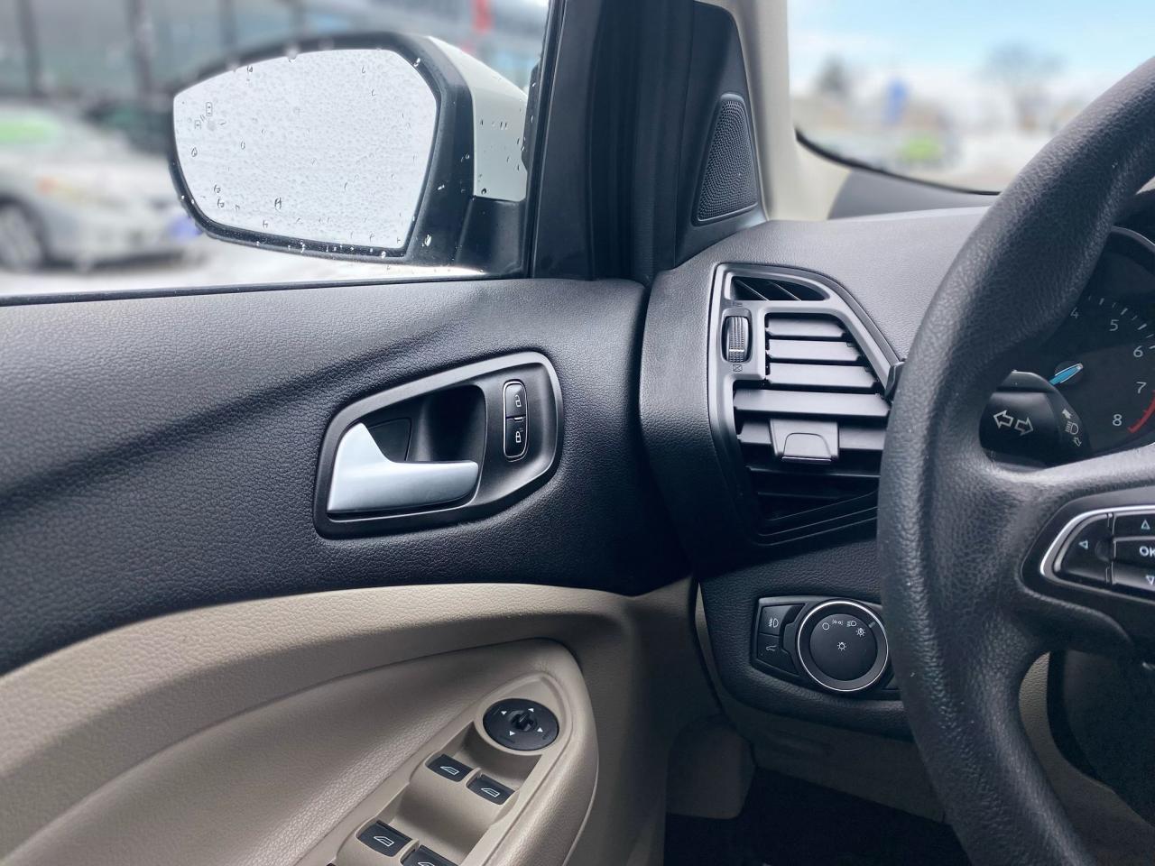 2018 Ford Escape SE ~Heated Seats ~Backup Camera ~Bluetooth ~A/C Photo