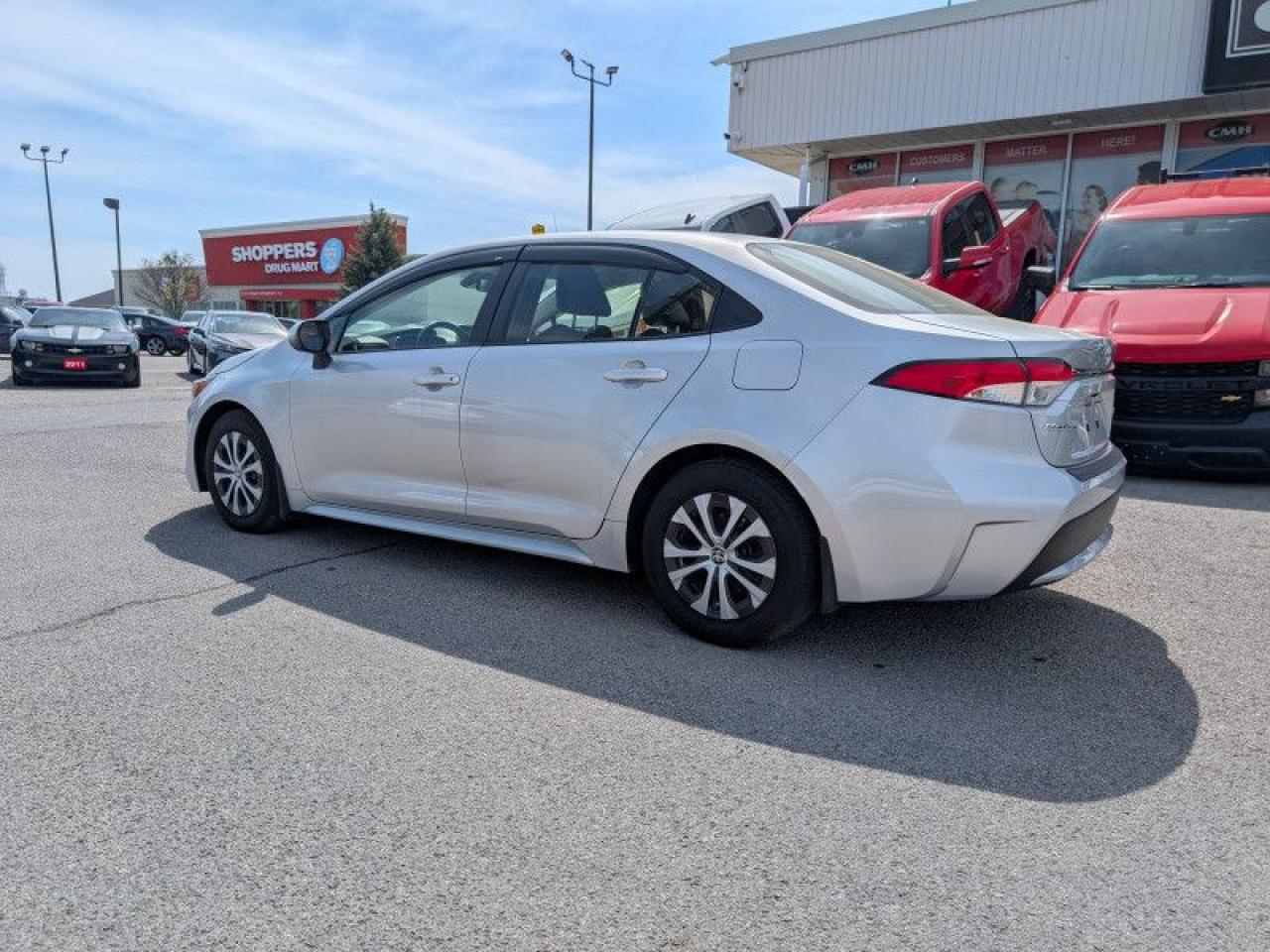 2022 Toyota Corolla w/Li Battery  **HYBRID - 1 OWNER** Photo2