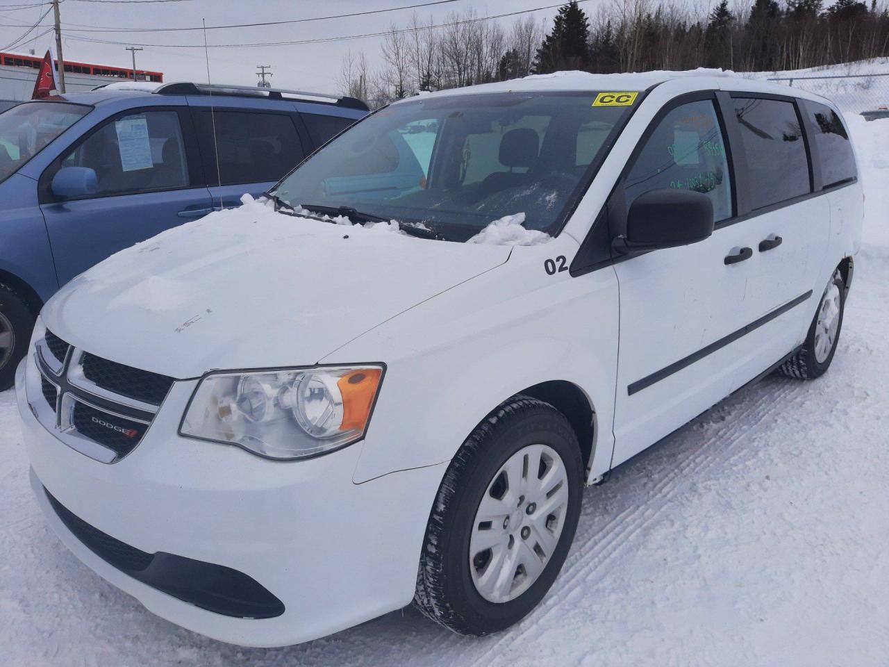 Used 2015 Dodge Grand Caravan SE for sale in Jonquière, QC