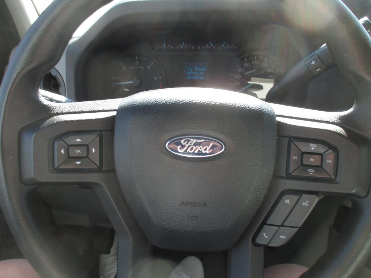 2022 Ford E450 E-450 DRW 176" WB - Photo #17