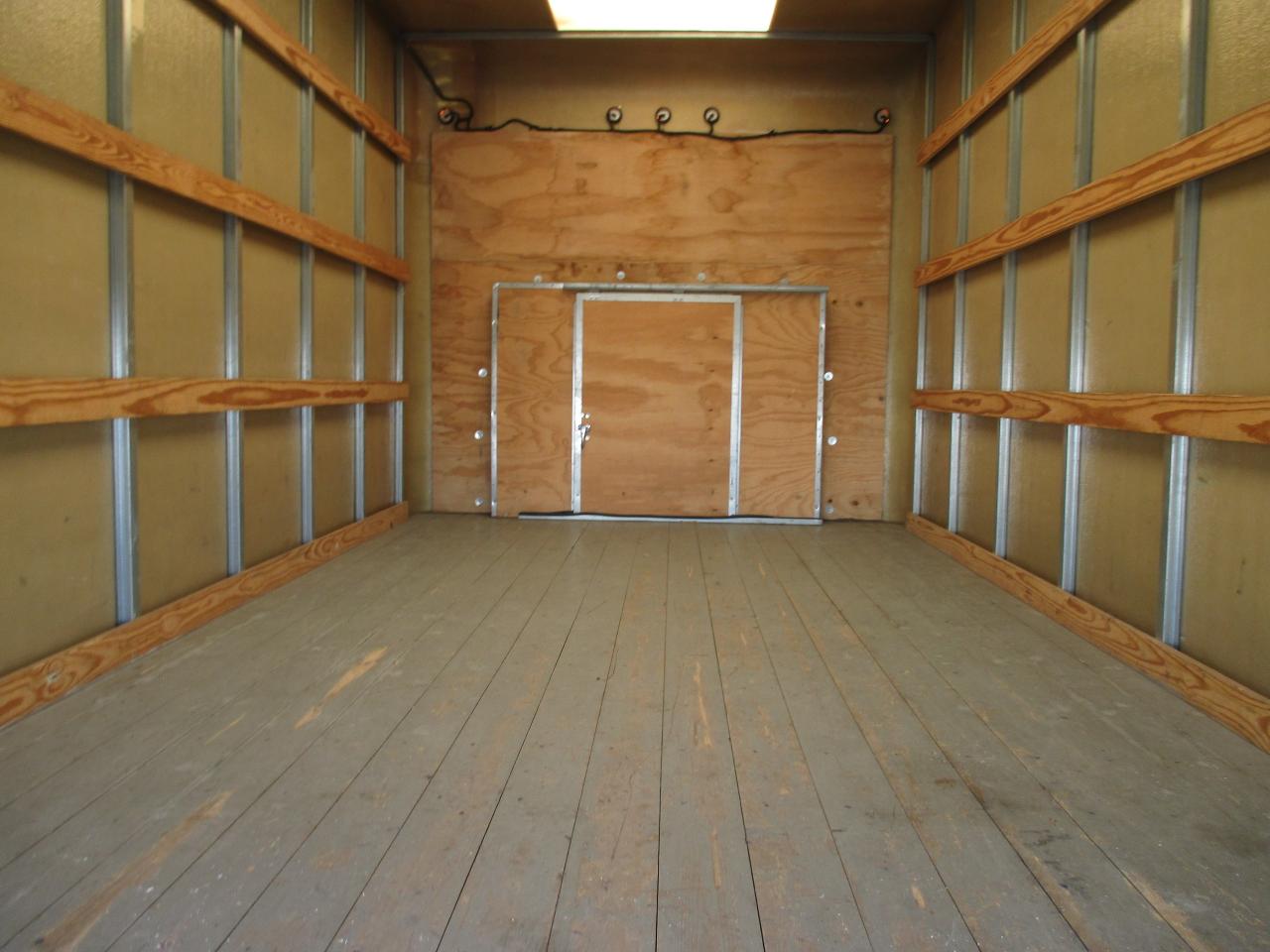 2022 Ford E450 E-450 DRW 176" WB - Photo #15