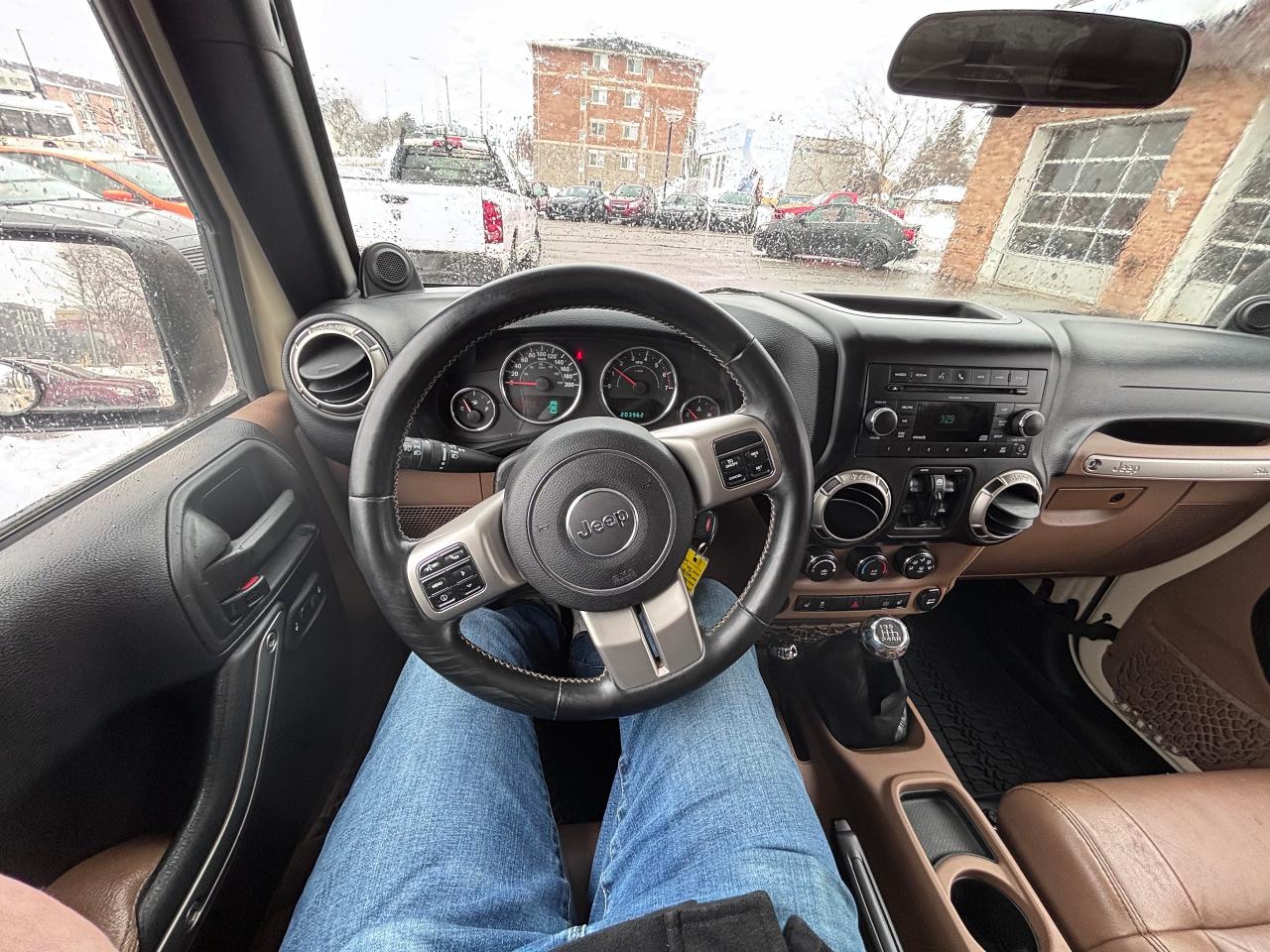 2011 Jeep Wrangler Unlimited Sahara 4WD - Photo #16