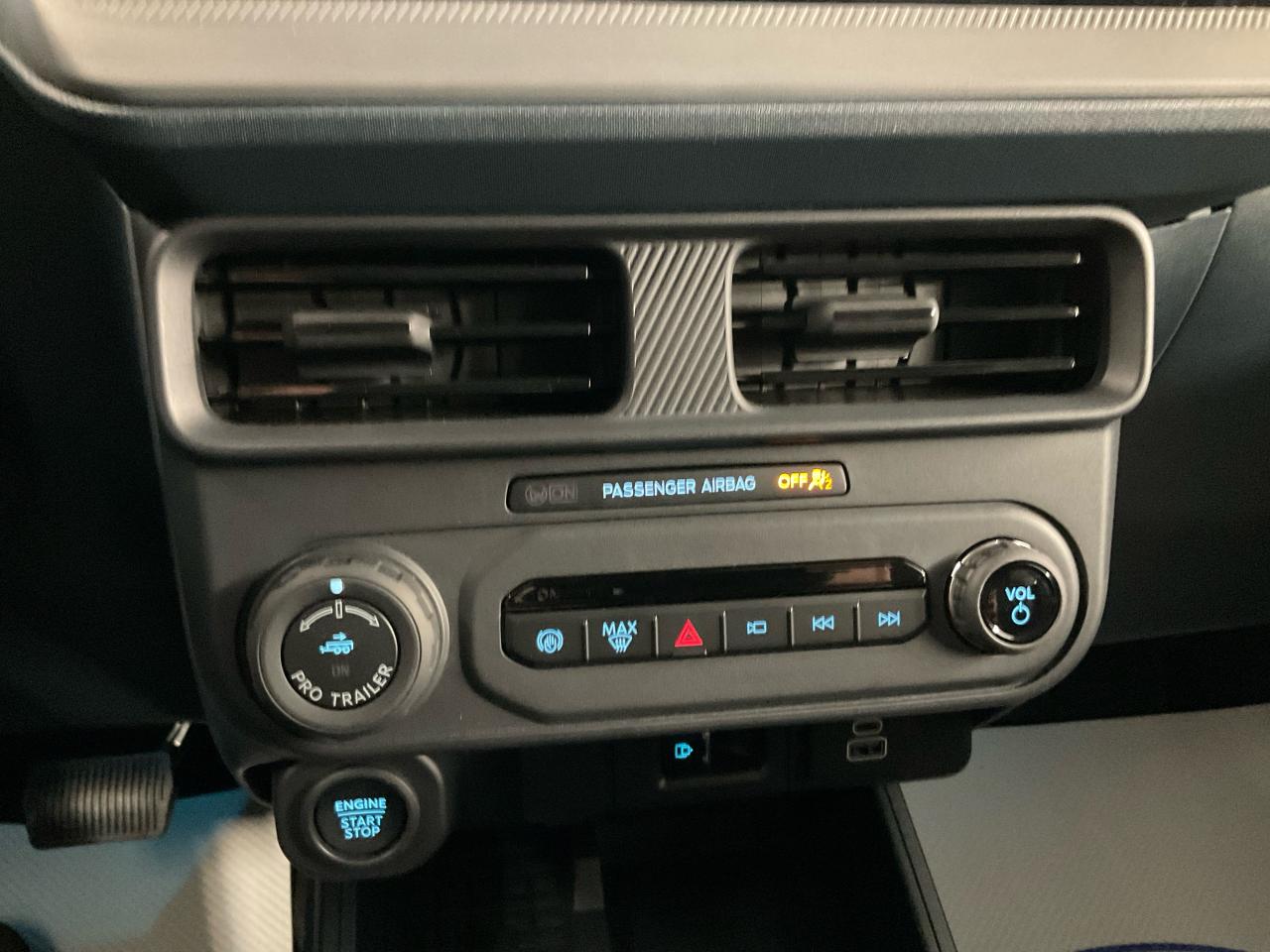 2025 Ford Maverick Lariat Photo5