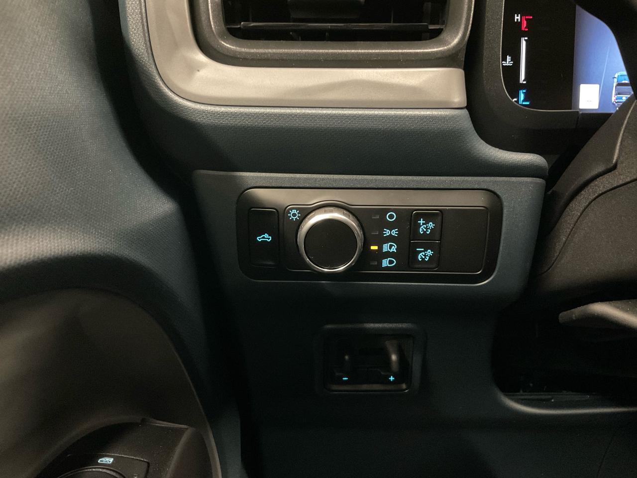 2025 Ford Maverick Lariat Photo5