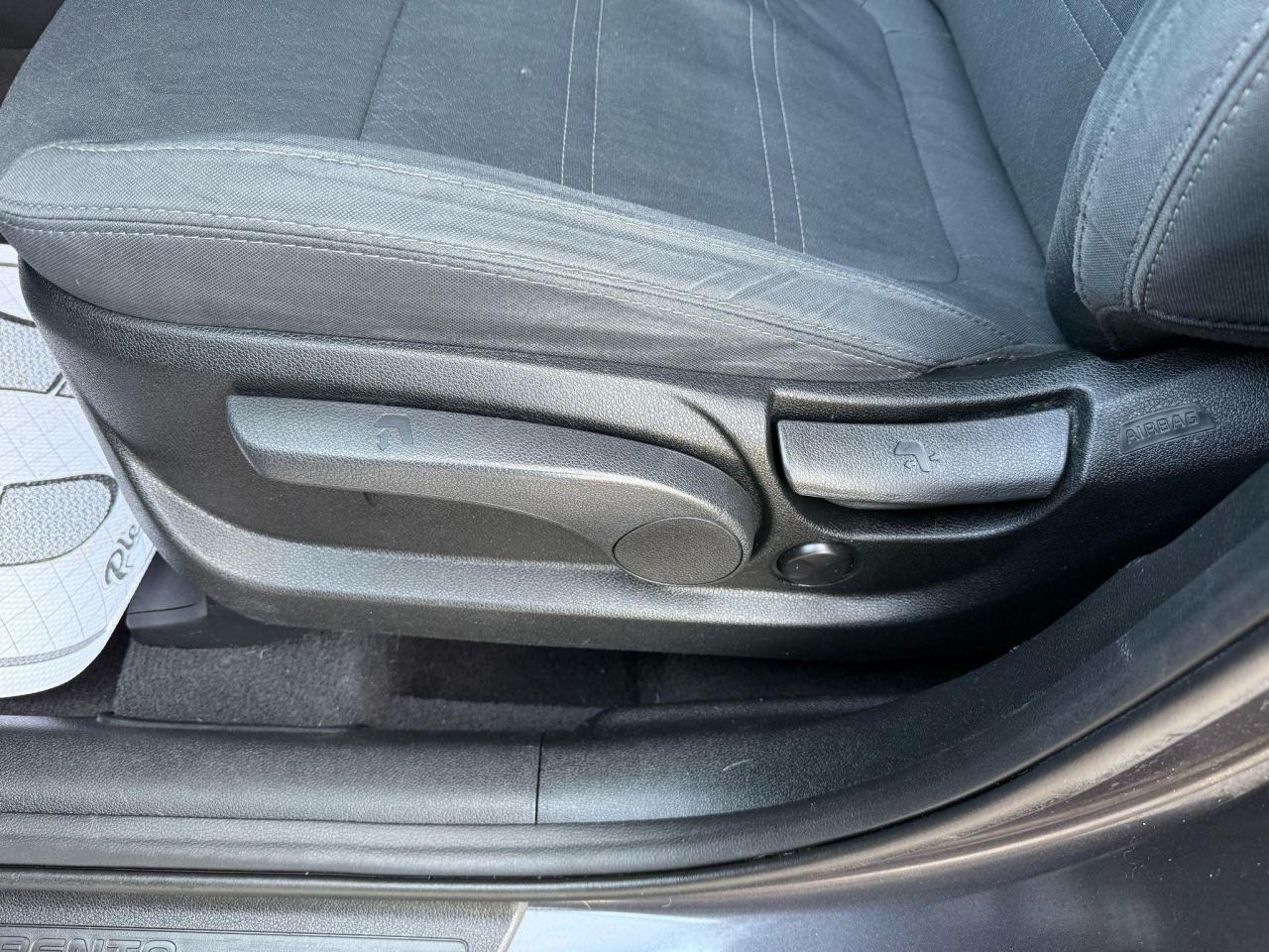 2019 Kia Sorento LX AWD EASY FINANCING OPTIONS - Photo #16