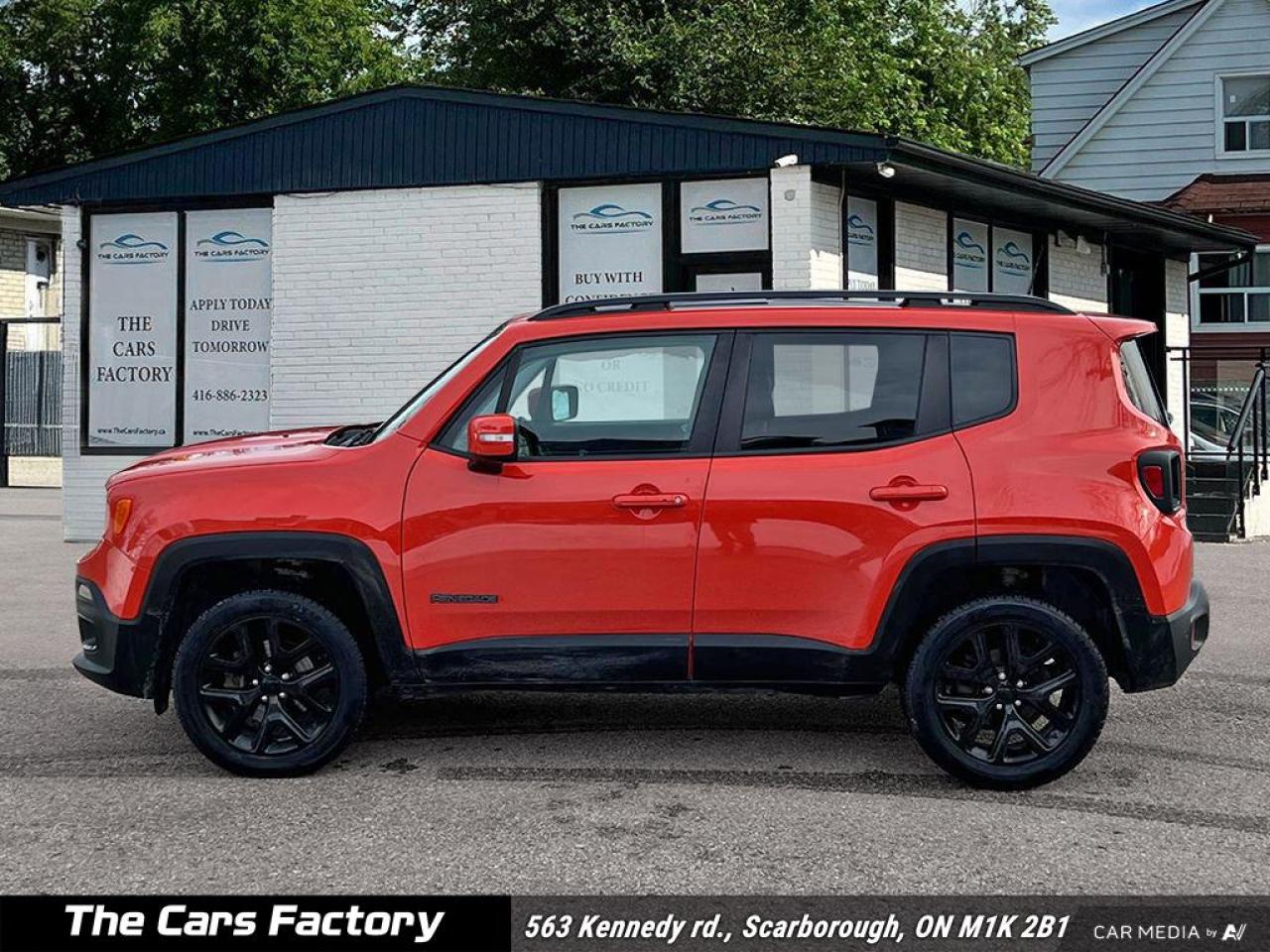 2018 Jeep Renegade ALTITUDE 4X4 Apple CarPlay - No Accident! - Photo #3