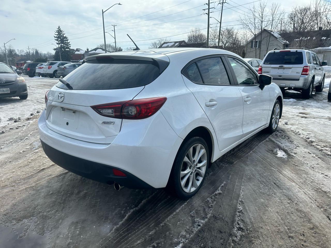 2016 Mazda MAZDA3 GX - Photo #3