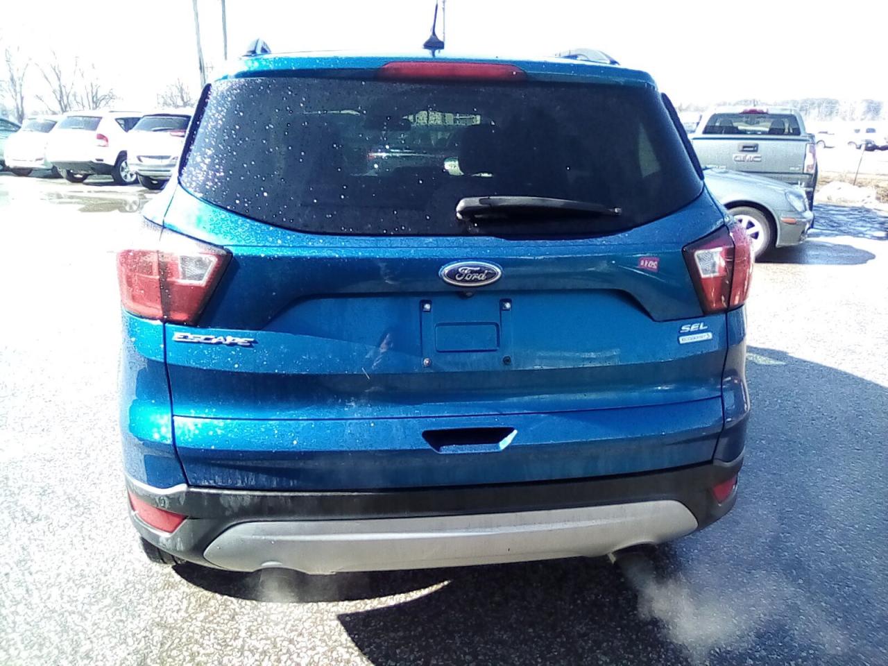 2019 Ford Escape SEL FWD