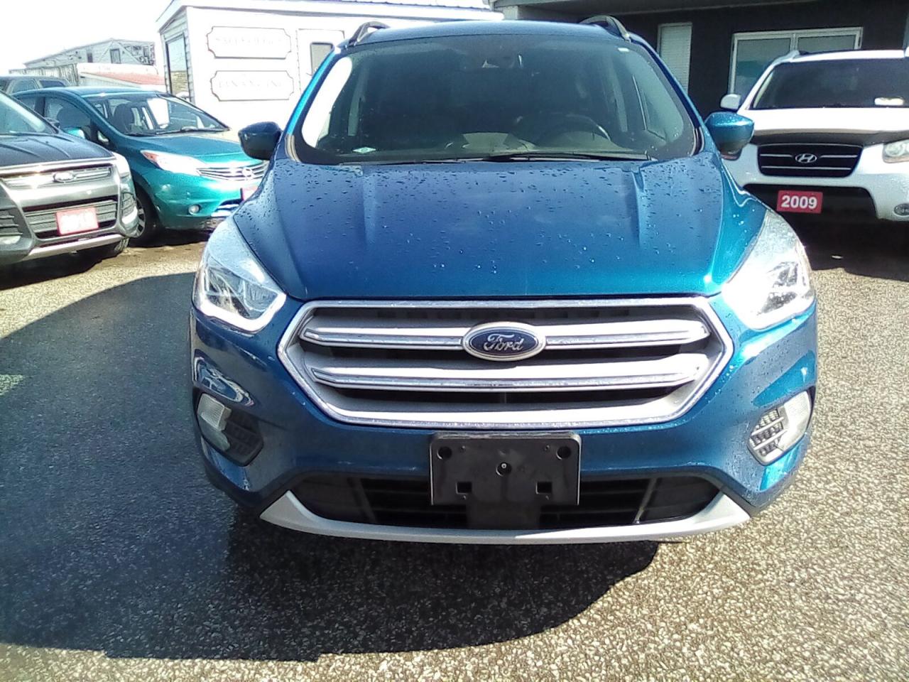 2019 Ford Escape SEL FWD