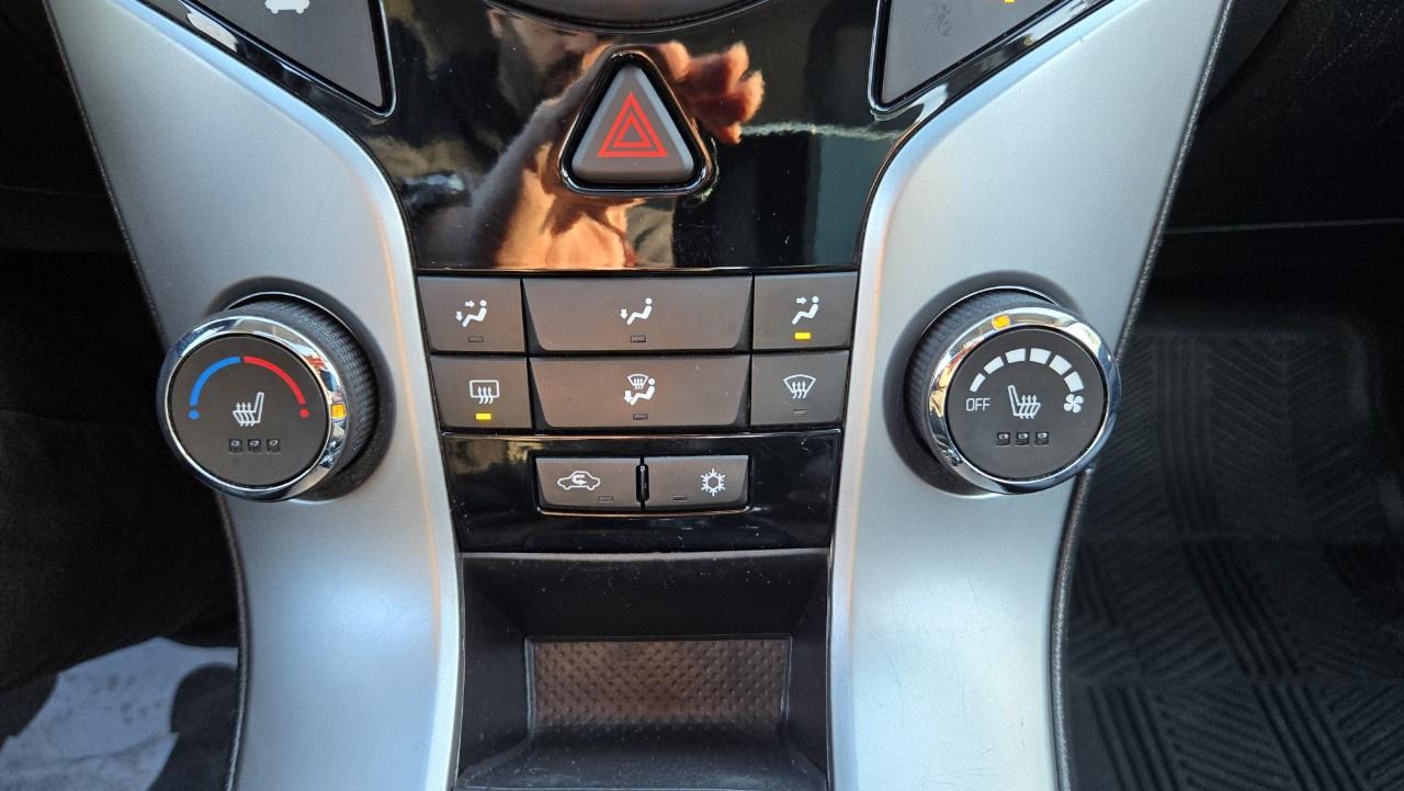 2015 Chevrolet Cruze 4DR SDN DIESEL - Photo #13