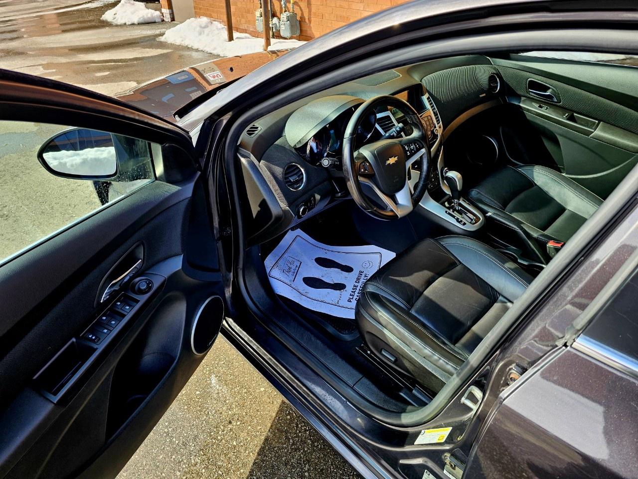 2015 Chevrolet Cruze 4DR SDN DIESEL - Photo #16