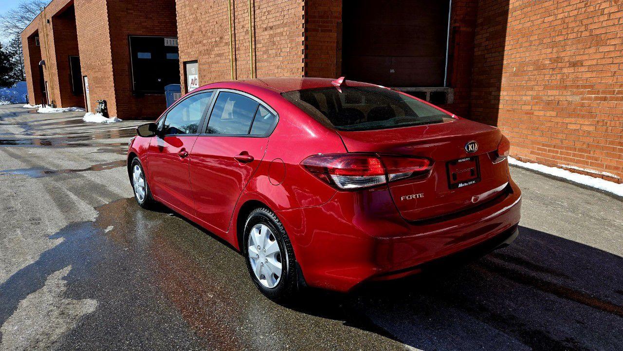 2017 Kia Forte 4dr Sdn Auto LX - Photo #7