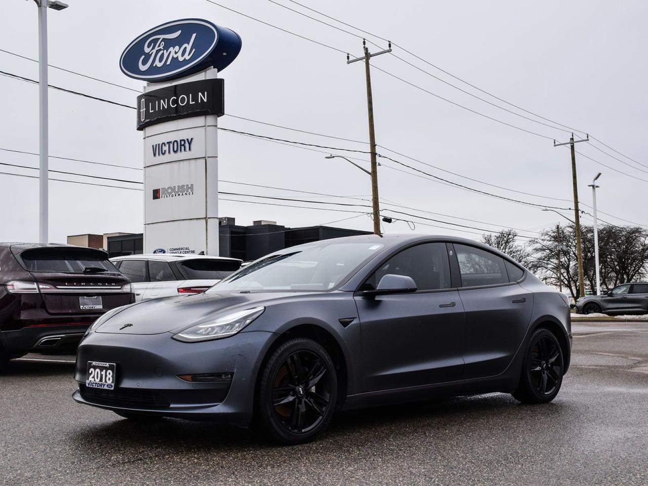 Used 2018 Tesla Model 3 Long Range Dual Motor AWD | Summer and Winter Rims/Tires | for sale in Chatham, ON