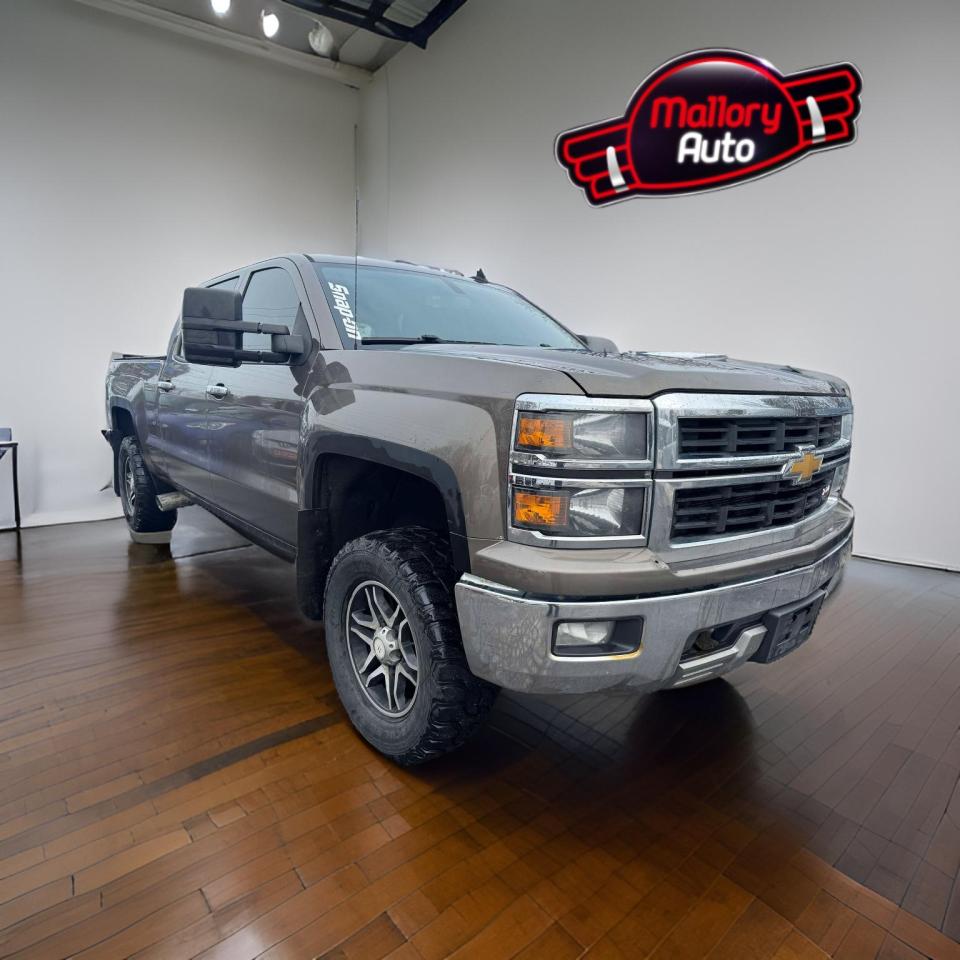 Used 2014 Chevrolet Silverado 1500 4WD Crew Cab Short Box LT w/1LT for sale in Cobourg, ON