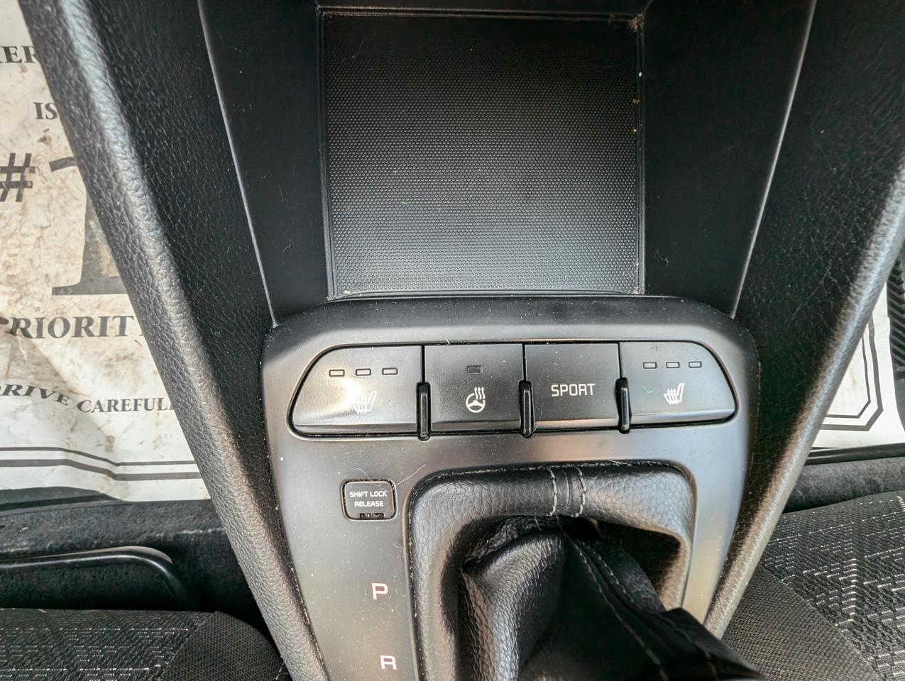 2018 Kia Rio LX | LOW KM | Mb Owned | Heated Steering - Photo #11