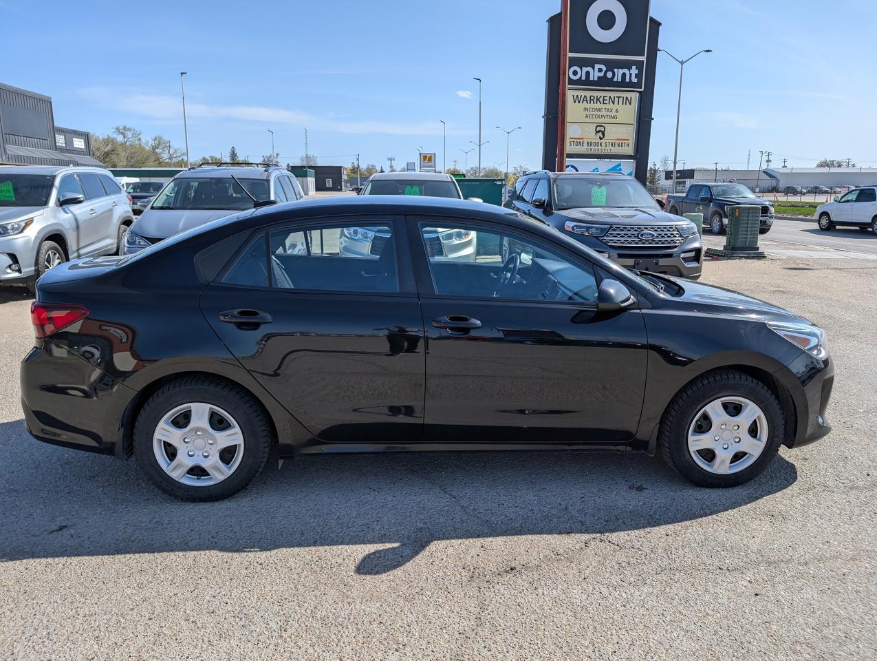 2018 Kia Rio LX | LOW KM | Mb Owned | Heated Steering - Photo #3