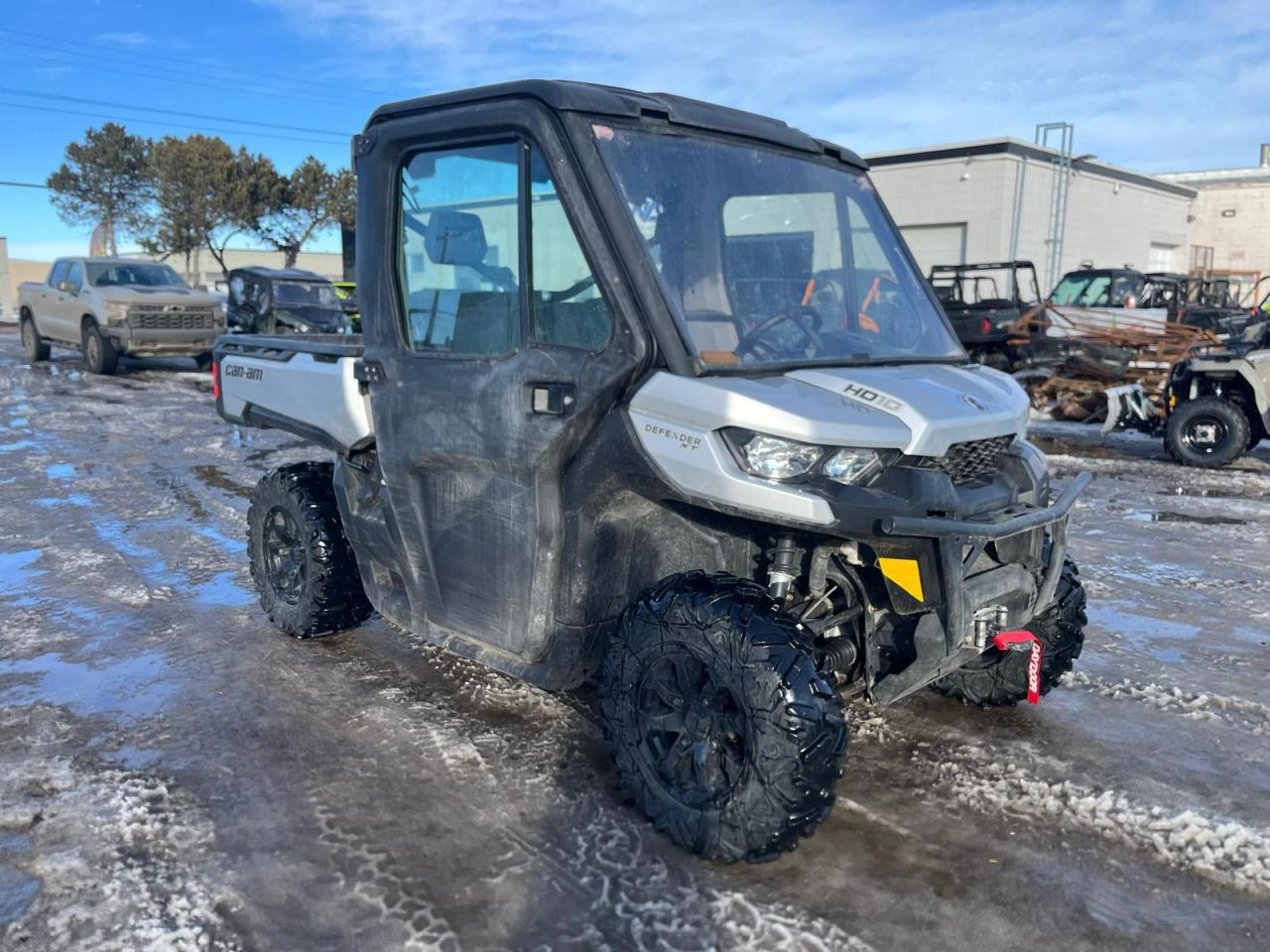 2019 Can-Am Defender HD10 $107 B/W - Photo #2