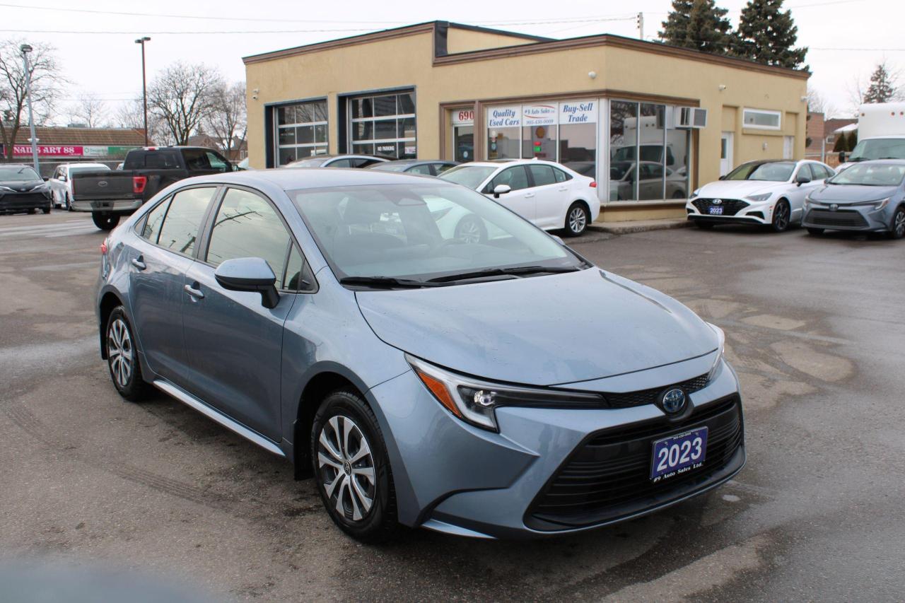 Used 2023 Toyota Corolla Hybrid LE CVT for sale in Brampton, ON