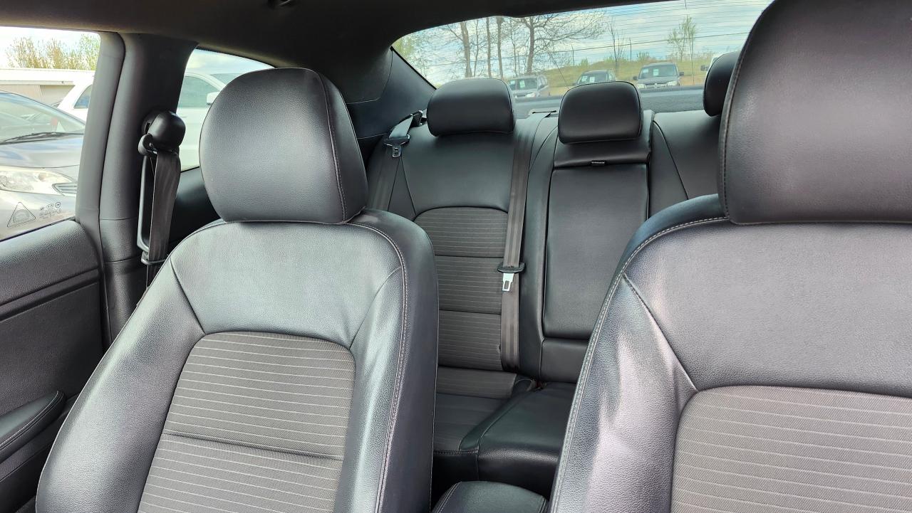 2016 Kia Forte Koup SX, Htd Seats, BU Camera - Photo #11