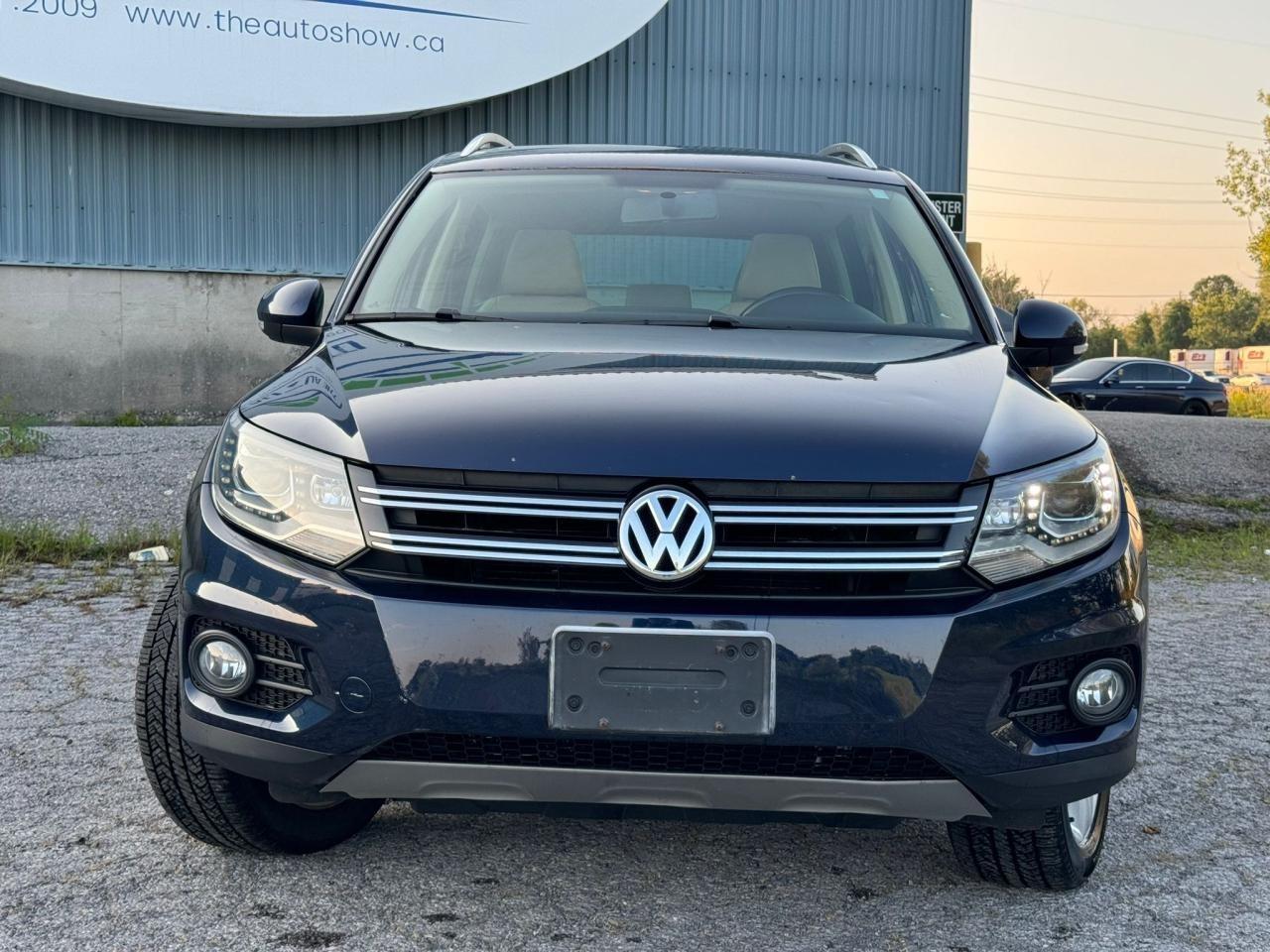 2012 Volkswagen Tiguan HIGHLINE / LOW KM / PANO / LEATHER / ALLOYS Photo23