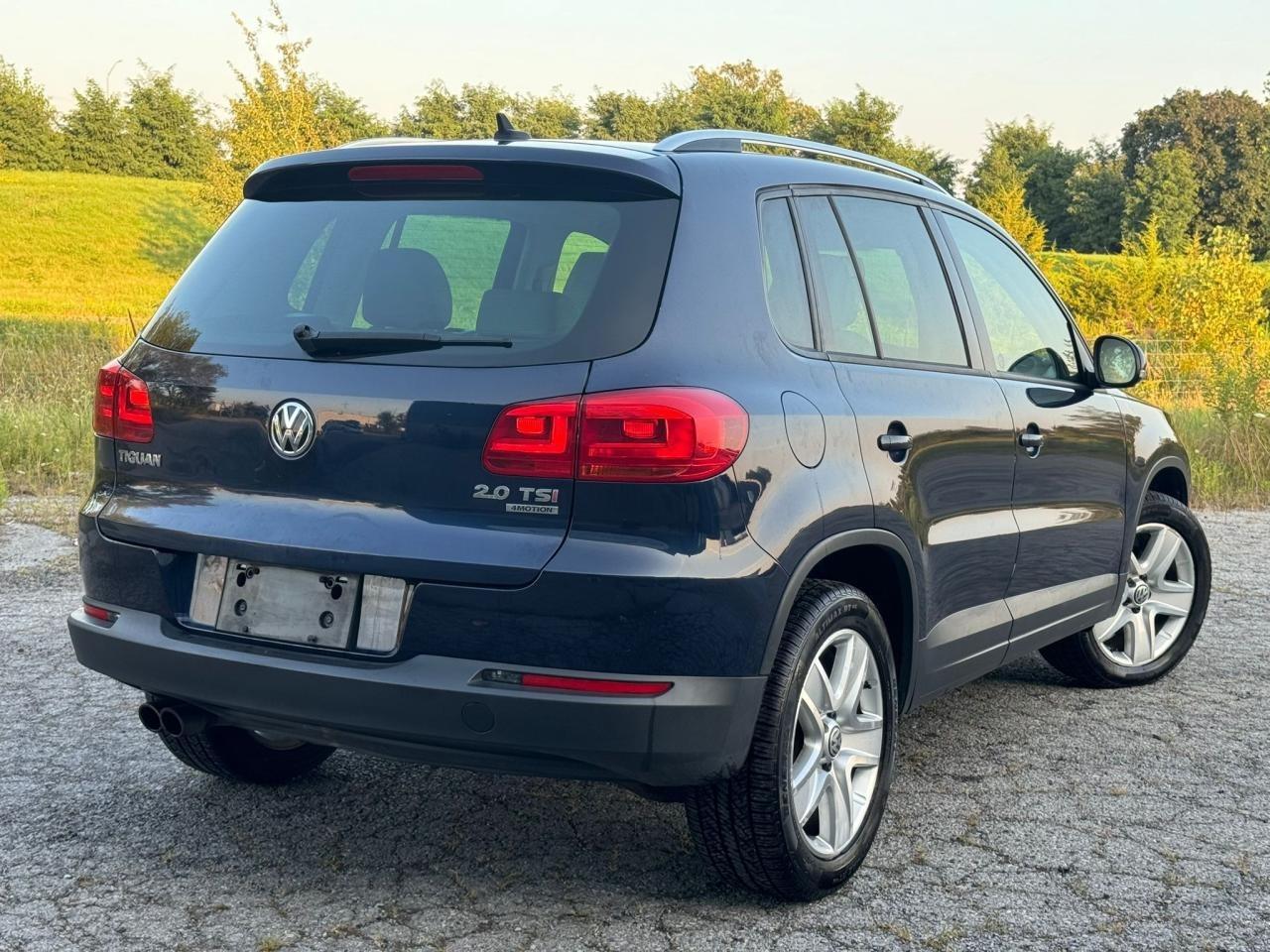 2012 Volkswagen Tiguan HIGHLINE / LOW KM / PANO / LEATHER / ALLOYS Photo25