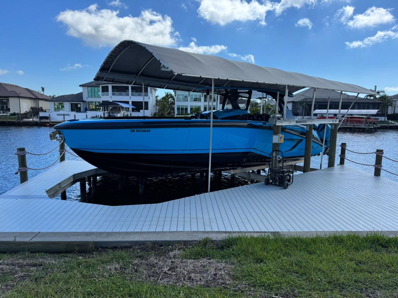 Used 2025 Mack MYSTIC M4200 CENTER CONSOLE BOAT QUAD MERCURY RACING 500R OUTBOARDS - 42 FOOT, 11 FOOT BEAM, ALCANTERA INTERIOR for sale in Sudbury, ON