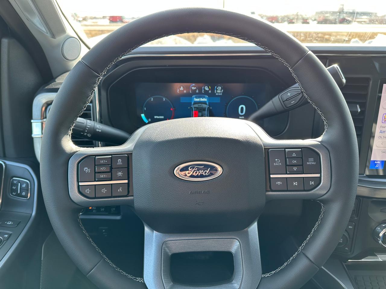 2025 Ford F-250 Super Duty SRW LARIAT 4WD Crew Cab 8' Box 608A Photo5