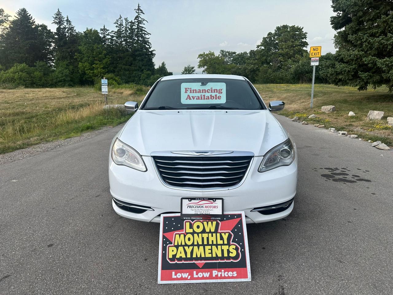 2012 Chrysler 200 4dr Sdn Limited