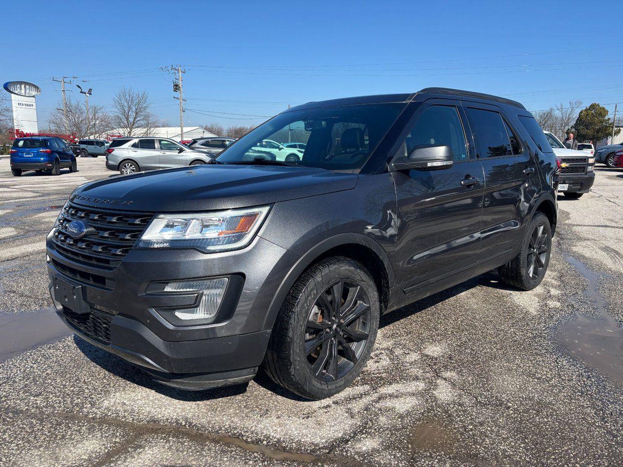 Used 2017 Ford Explorer XLT for sale in Essex, ON